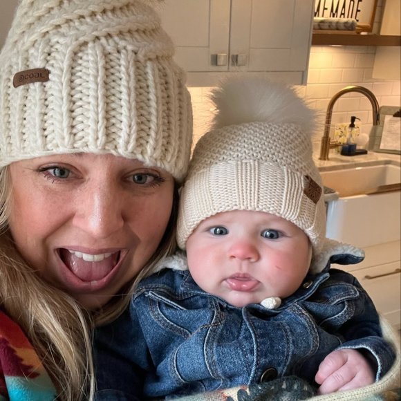 Meet your Posher, Brittany - Picture 1 of 1